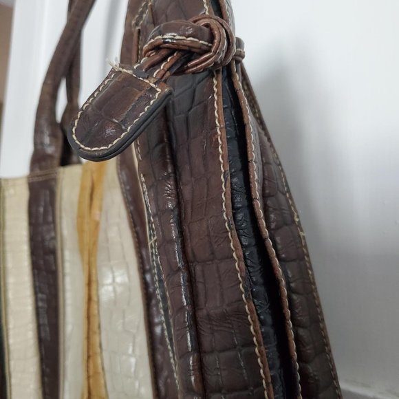 Striped Purse - Picture 4 of 6